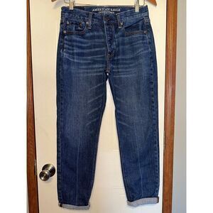 American Eagle Vintage Hi-Rise Jeans  Size 4
